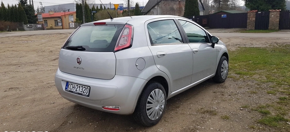 Fiat Punto cena 18700 przebieg: 98000, rok produkcji 2013 z Chrzanów małe 46